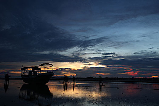 may bay b52 chien tranh viet nam